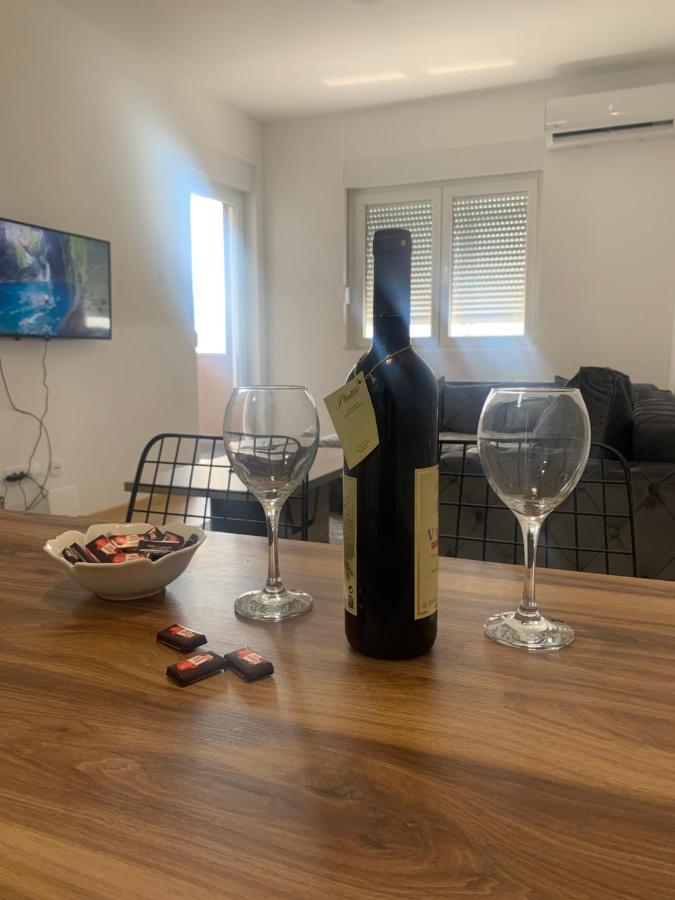 Apartment 45M2 Подгорица Экстерьер фото